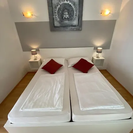 Casa Kiki * روفينج