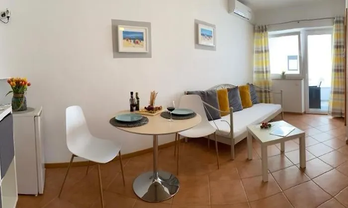 Casa Kiki