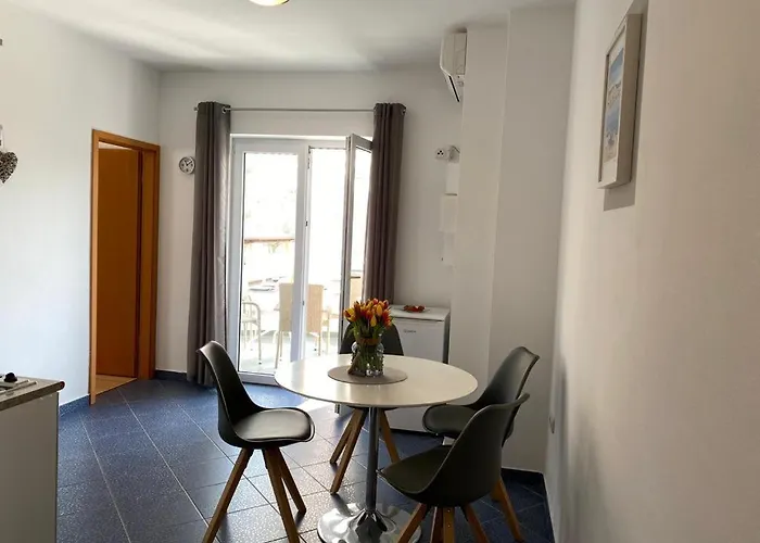 Casa Kiki Appartamento Rovigno