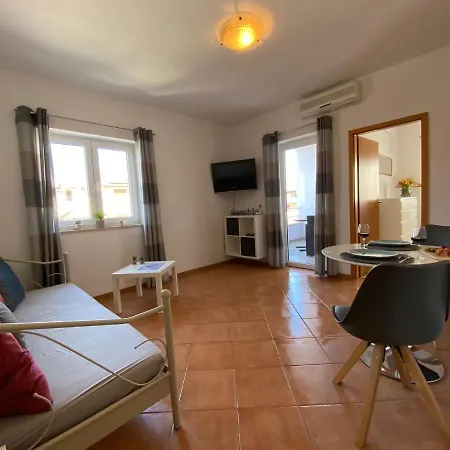 Apartman Casa Kiki *